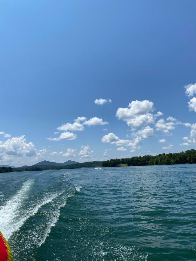 אלייז'ה Eagle Mountain River Retreat מראה חיצוני תמונה