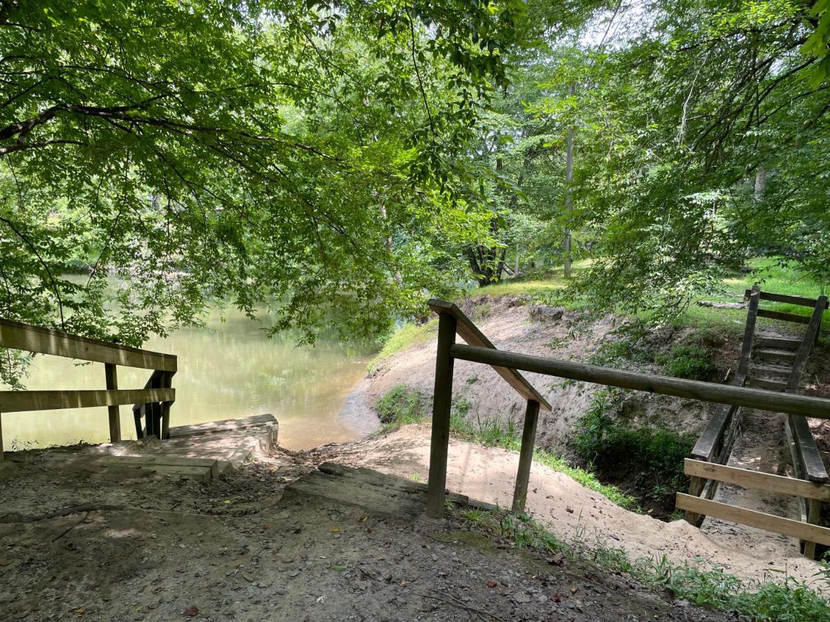אלייז'ה Eagle Mountain River Retreat מראה חיצוני תמונה